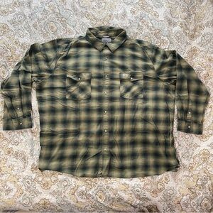 Men's Green Plaid Shirt